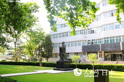 北京语言大学校园一角