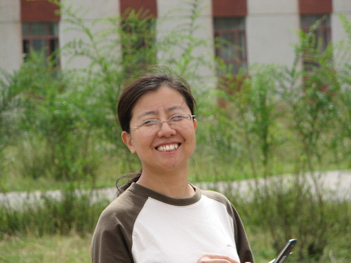 李玲老师2007年盛夏在新疆伊犁
