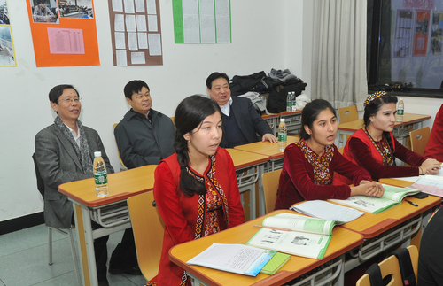 观摩汉语课堂教学 观摩汉语课堂教学