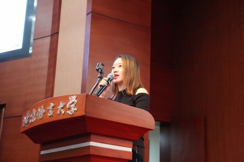 1 团委老师张帆老师发言 1 团委老师张帆老师发言