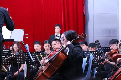 3 西乐队第四季“玩·乐”专场音乐会 3 西乐队第四季“玩·乐”专场音乐会