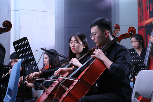 1 西乐队第四季“玩·乐”专场音乐会 1 西乐队第四季“玩·乐”专场音乐会