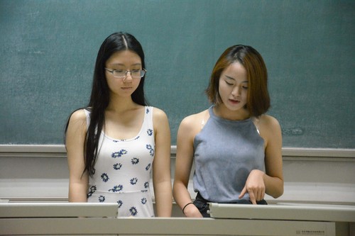 3 健美操协会负责人进行答辩 3 健美操协会负责人进行答辩