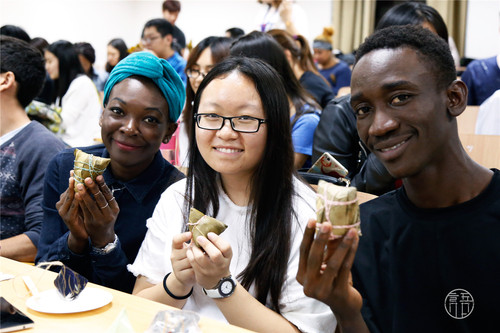 共同分享粽子 共同分享粽子