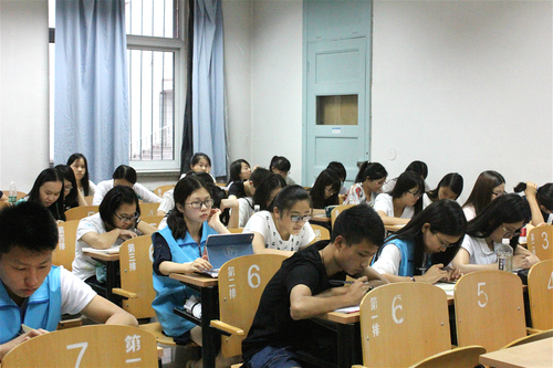 3 培训会全景 3 培训会全景