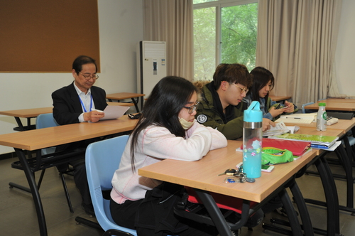 曹-听课DSC_5593 曹-听课DSC_5593