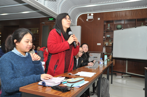 听众现场提问互动 听众现场提问互动