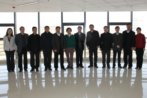 座谈会双方合影 座谈会双方合影