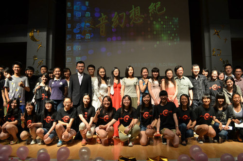 large_w3vP_25130000889f118c large_w3vP_25130000889f118c