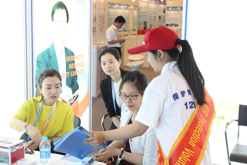 1.我校志愿者发放知识产权调查问卷 1.我校志愿者发放知识产权调查问卷