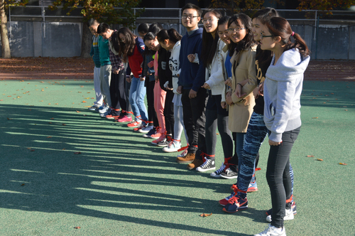3 两人三足 3 两人三足