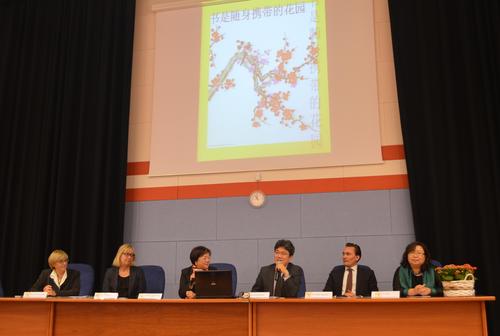 图一:北京语言大学校长助理兼国际交流合作处处长 图一:北京语言大学校长助理兼国际交流合作处处长