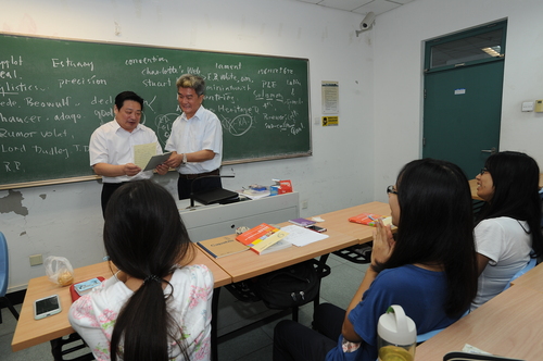 李书记赠送贺卡 李书记赠送贺卡