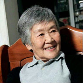 新闻稿_:吴青教授讲座:“妈妈冰心对我的影响”406 新闻稿_:吴青教授讲座:“妈妈冰心对我的影响”406