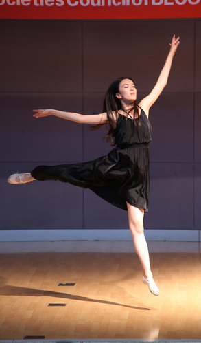 优雅的舞蹈表演 优雅的舞蹈表演