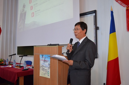 2 崔希亮校长发言 2 崔希亮校长发言