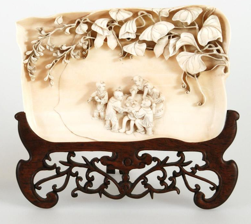 博物馆之夜 -牙雕 孔融让梨 博物馆之夜 -牙雕 孔融让梨