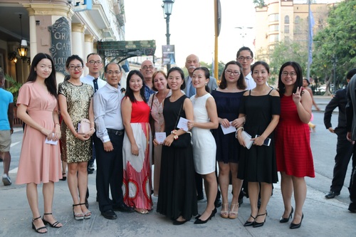 孔院教师应邀前往哈瓦那大剧院 孔院教师应邀前往哈瓦那大剧院