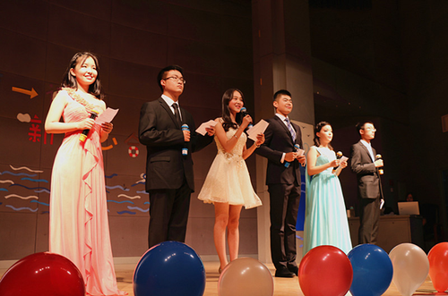 外国语学部小语种专业迎新晚会圆满落幕1117 外国语学部小语种专业迎新晚会圆满落幕1117