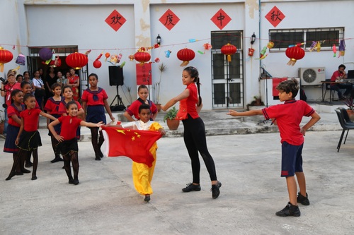 孔院教学点儿童舞蹈:我的中国心 孔院教学点儿童舞蹈:我的中国心