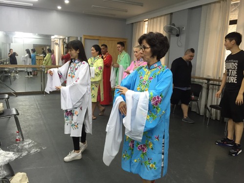 学习中国戏剧 学习中国戏剧