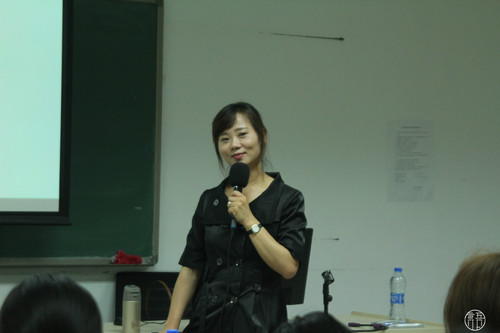 主讲人黄悦老师 主讲人黄悦老师