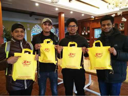 改革开放四十年:汉语学院留学生走进老国企,感受新变化483 改革开放四十年:汉语学院留学生走进老国企,感受新变化483