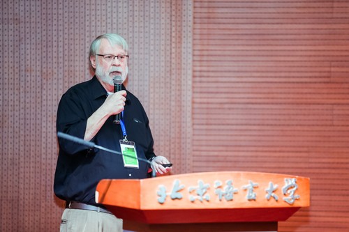 Mark Liberman作主旨报告 Mark Liberman作主旨报告