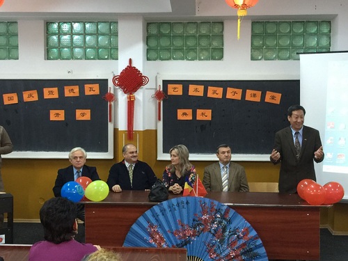 锡比乌孔子学院宋少峰院长讲话 锡比乌孔子学院宋少峰院长讲话