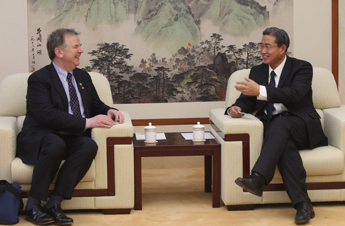 爱尔兰都柏林理工大学会谈中 爱尔兰都柏林理工大学会谈中