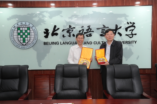 3.交换学校纪念品 3.交换学校纪念品