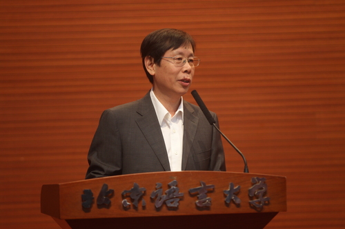 崔希亮校长讲话 崔希亮校长讲话