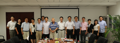 项目交流会部分与会人员合影 项目交流会部分与会人员合影