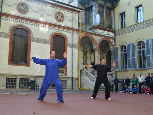 太极拳表演刚柔并济 太极拳表演刚柔并济