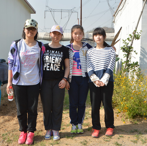 附中学生合影 附中学生合影