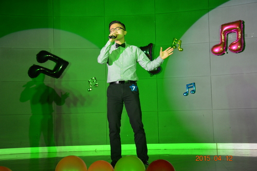 选手深情演绎 选手深情演绎