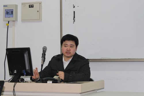 张文明老师为大家介绍Myouth 张文明老师为大家介绍Myouth