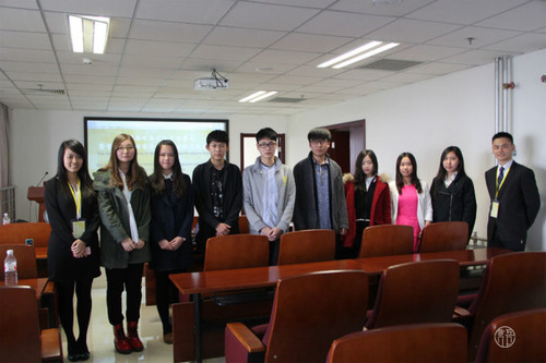 首都五大高校留学生联络组织代表合影留念 首都五大高校留学生联络组织代表合影留念