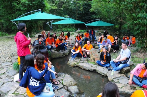 曲水流觞处听《兰亭集序》 曲水流觞处听《兰亭集序》