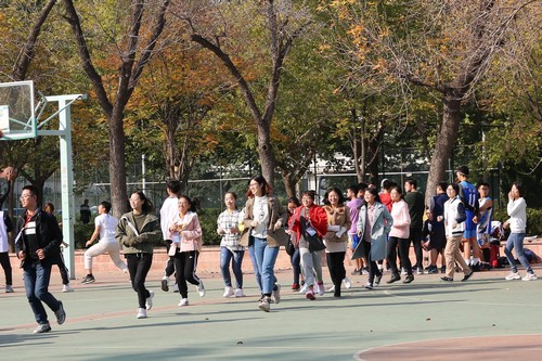 1热身运动 1热身运动