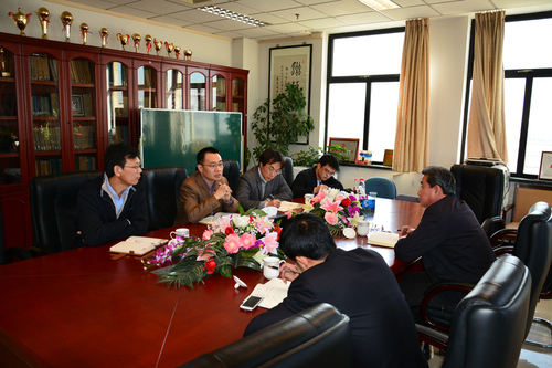王鲁新副书记汉语学院走访调研 王鲁新副书记汉语学院走访调研