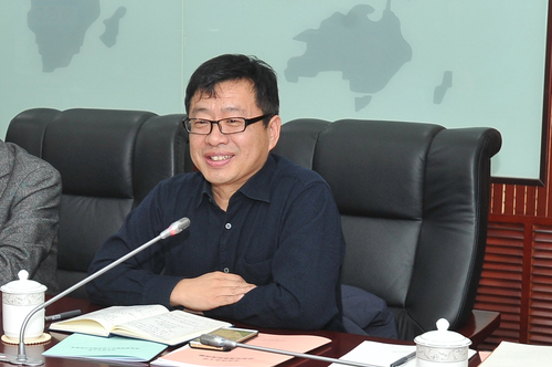 校长助理张维佳讲话 校长助理张维佳讲话