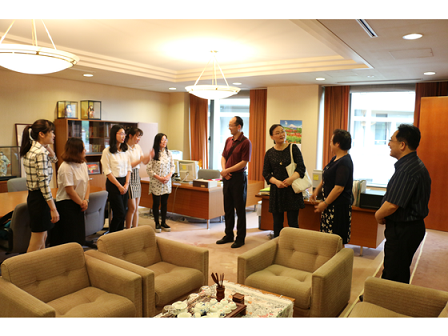 日本关西外国语大学孔子学院热情接待中国社会科学院研究生院来访团