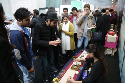 留学生参观 留学生参观