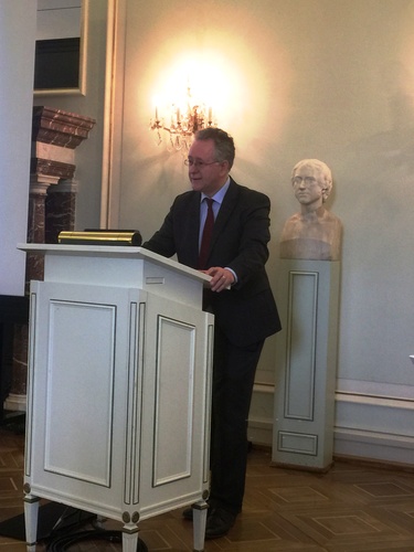 1. 波恩大学校长Michael Hoch致辞 1. 波恩大学校长Michael Hoch致辞