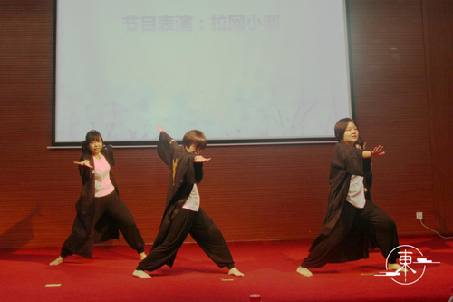 日本传统舞蹈拉网小调 日本传统舞蹈拉网小调