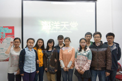 观影活动现场合影 观影活动现场合影