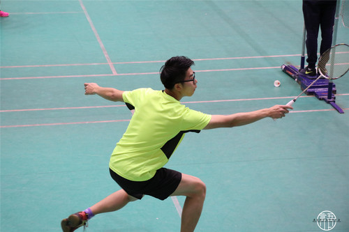 4选手击球 4选手击球