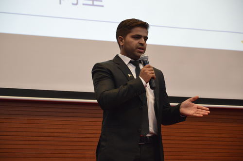 2 国际志愿者阿里发言 2 国际志愿者阿里发言