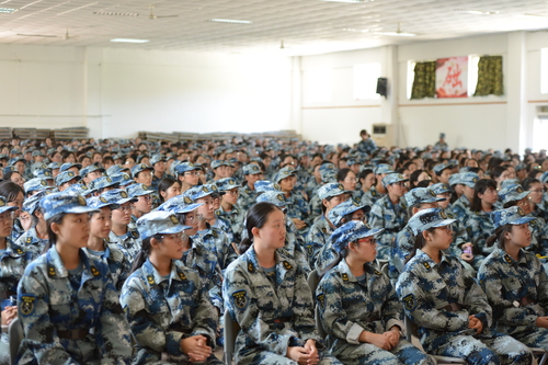 3. 讲座培训现场 3. 讲座培训现场